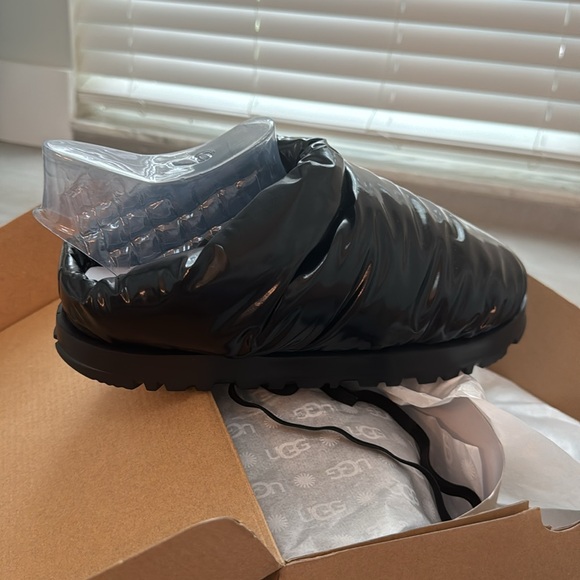 UGG Shoes - Ugg slippers